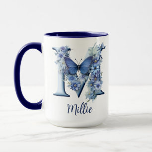 Taza de café con monograma azul floral de 15 oz
