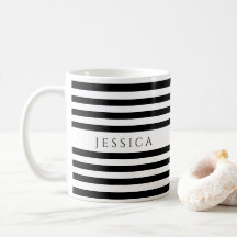 Taza De Café Con Nombre De Patrón De Rayas En Blan