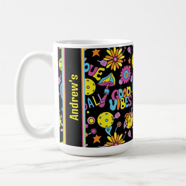 Taza De Café Con nombre, Pickleball Groovy, retro 90, negro (Izquierda)