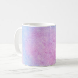 Taza de café con nubes de acuarela rosadas y azule
