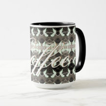 Taza de café con texto en oro