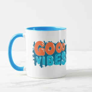 Taza de café con tipografía Retro Good Vibes Only