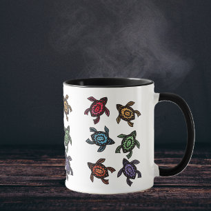 Taza de café con tortugas abstractas coloridas
