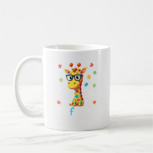 Taza De Café Conciencia sobre el Autismo Jirafa Animal Lindo Es