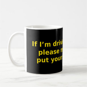 Taza De Café Conduciéndole cinturón de seguridad loco