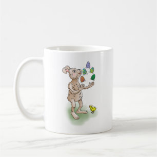 Taza De Café Conejo de Pascua haciendo malabares