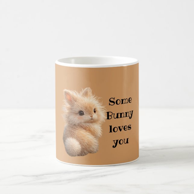 Taza De Café Conejo difuso: algún conejo te ama (Centro)