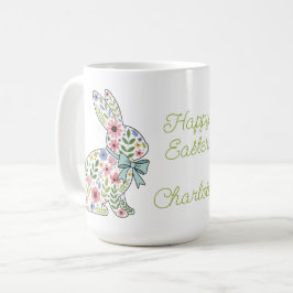 Taza De Café Conejos de Pascua de flores silvestres rosadas y a