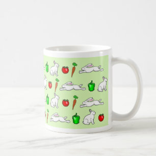 Taza De Café Conejos en el Jardín Vegetable