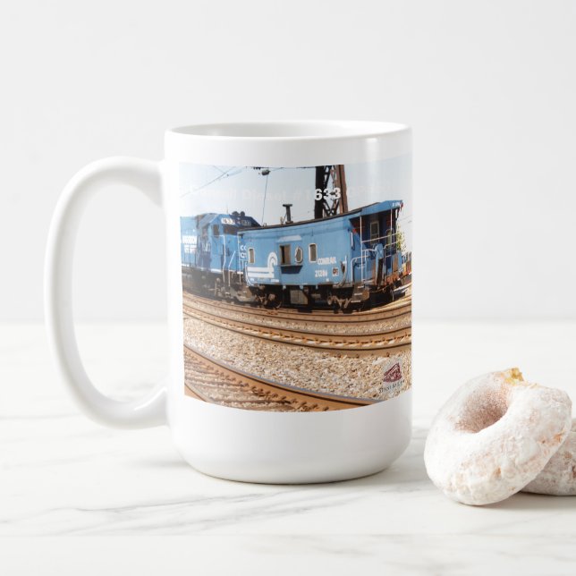 Taza De Café Conrail 1633 GP-15-1 y Caboose               (Con donut)