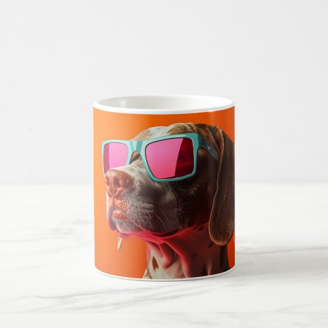 Taza De Café Cool Bracco italiano dog with sunglasses (Centro)