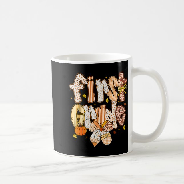 Taza De Café Coquette Bow Pencil Fall First Grade Teacher Schoo (Derecha)