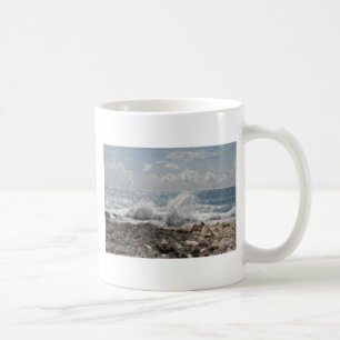 Taza De Café Coral y olas