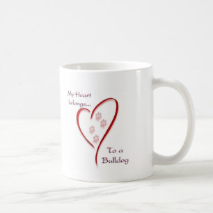 Taza De Café Corazón de bulldog pertenece a