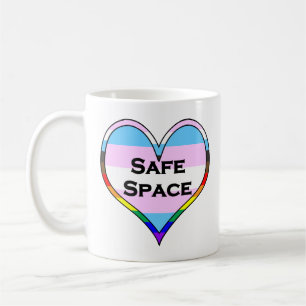 Taza De Café Corazón de espacio seguro trans.