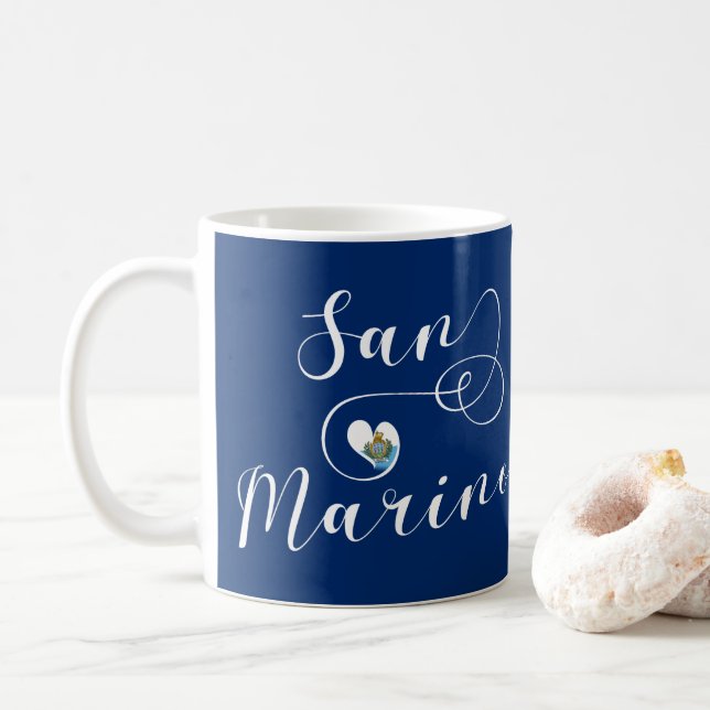 Taza De Café Corazón de la Bandera de San Marinio (Con donut)
