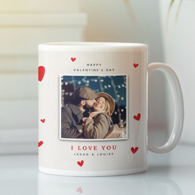 Taza De Café Corazones rojos curados Foto Valentines (Subido por el creador)