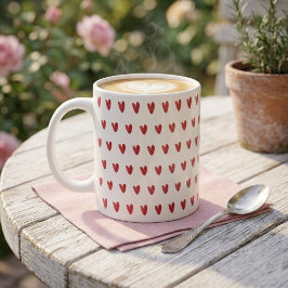 Taza De Café Corazones rojos pequeños y lindos en impresión tot