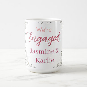 Taza De Café corona floral negra corazón rojo estamos compromet