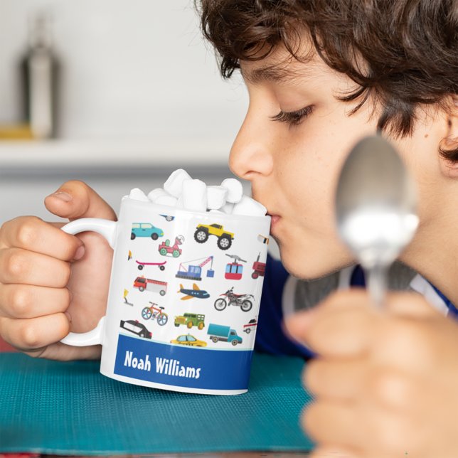 Taza De Café Cosas De Niño Pequeño Que Mueven Carros De Vehícul (Subido por el creador)