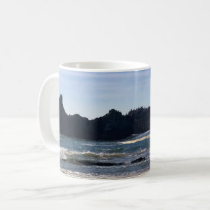 Taza De Café Costa en la roca del foco, Oregón