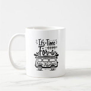 Taza De Café Cotización de Coche Negro Atrae Sobre "Aventura"