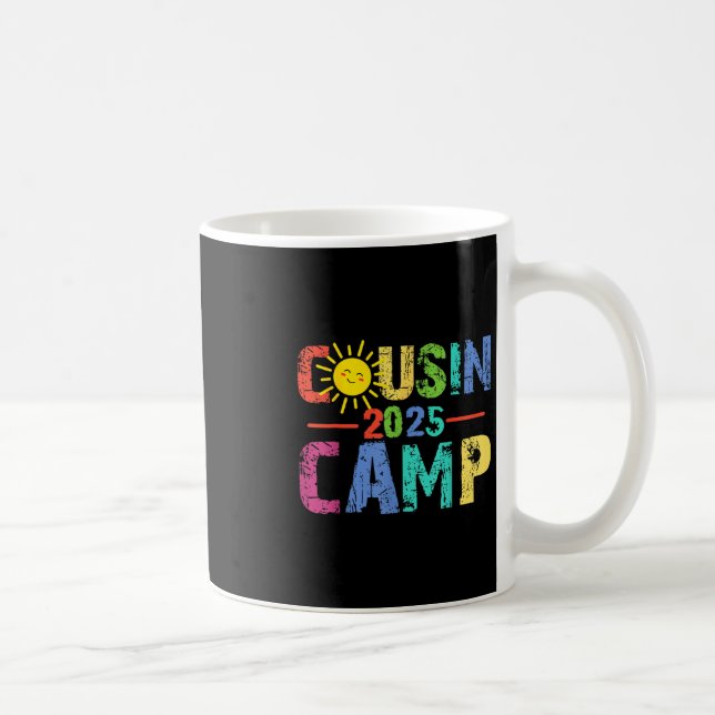 Taza De Café Cousin Camp 2025 Camping Campfire Summer Vacation  (Derecha)