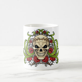 Taza De Café Cráneo y rosas con la corona de espinas por el Al