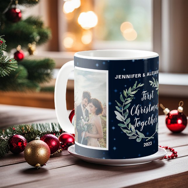 Taza De Café Crea tu propia primera navidad juntos foto (Create your own First christmas together photo Coffee Mug. Very unique mug.)