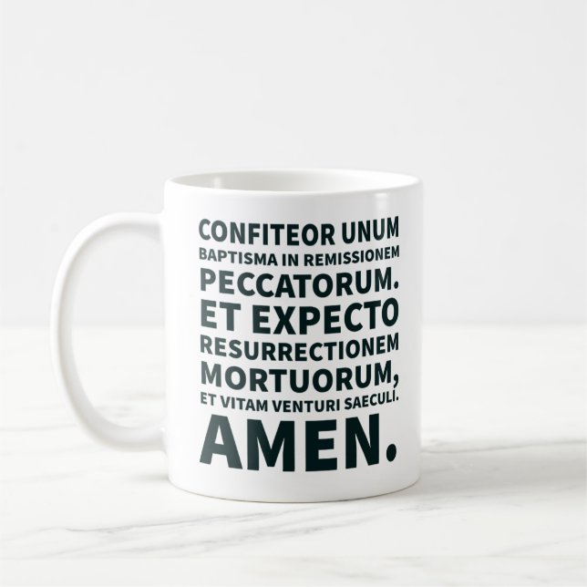 Taza De Café Credo católico Masa Latina Negro y Blanco Moderno (Izquierda)