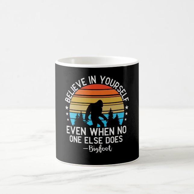 Taza De Café Cree En Tu Propio Puente De La Motivación (Centro)