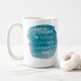 TAZA DE CAFÉ CREO EN LA PRÁCTICA DE LA LOCURA