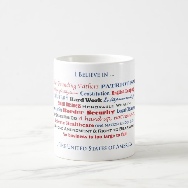 Taza De Café Creo en los Estados Unidos (Centro)