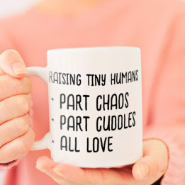 Taza De Café Criar a los pequeños humanos todos aman el regalo 