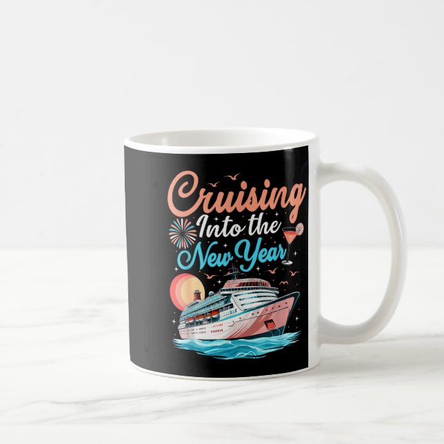 Taza De Café Cruising Into New Years Eve Party Countdown Happy  (Derecha)