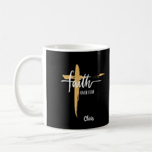 Taza De Café Cruz Dorada Fe Sobre Miedo