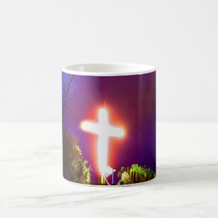 Taza De Café Cruza brillante de noche que Dios ama