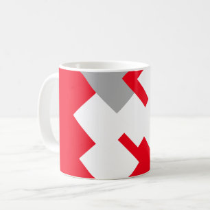 Taza De Café Cuadrados Blancos Entrelazados sobre un Fondo Rojo