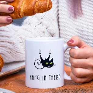 Taza De Café Cuelgan ahí colgando ojos verdes de gato negro