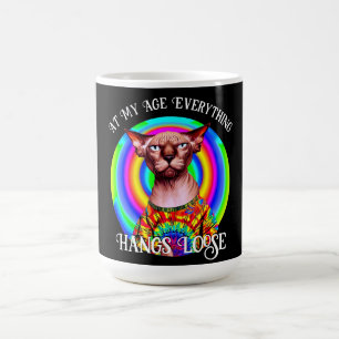 Taza De Café Cumpleaños de gato Sphynx sobre la colina