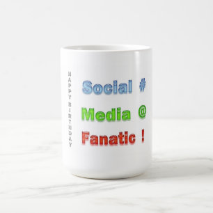 Taza De Café Cumpleaños fanático de los medios sociales feliz