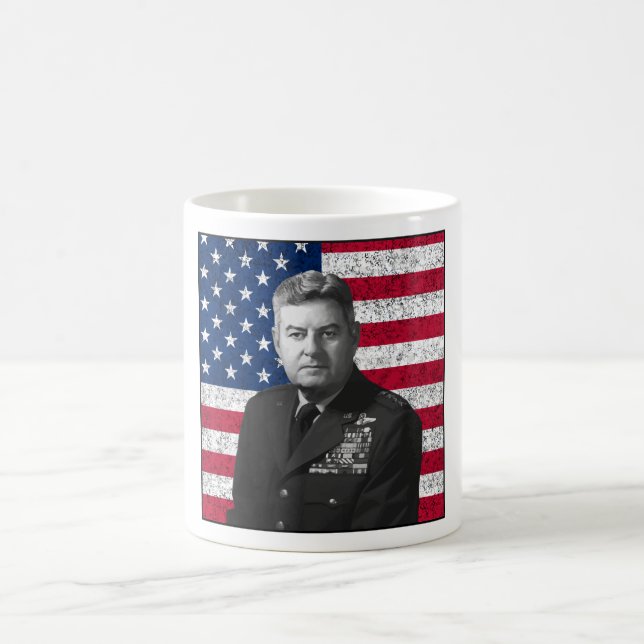 Taza De Café Curtis Lemay y la bandera americana (Centro)