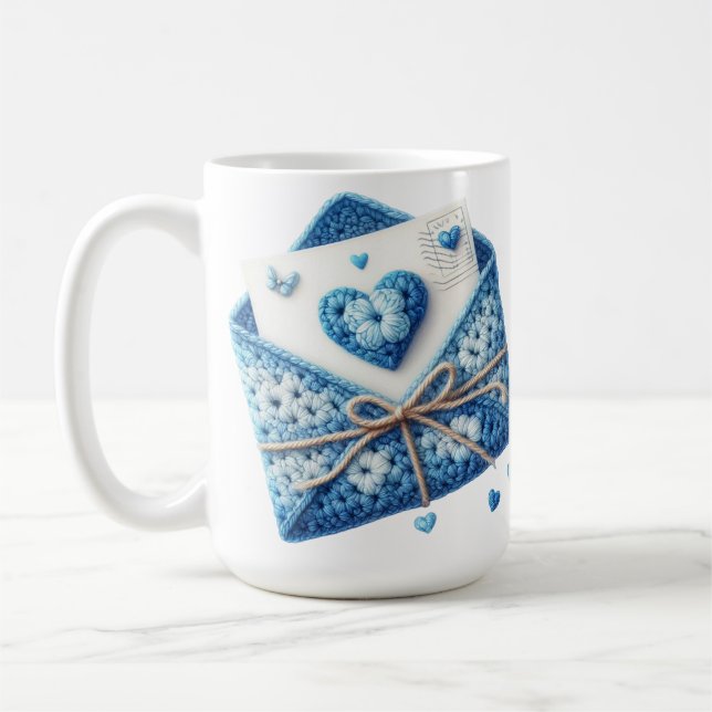 TAZA DE CAFÉ CUTE BLUE & WHITE CROCHET LOOK ENVELOPES (Izquierda)