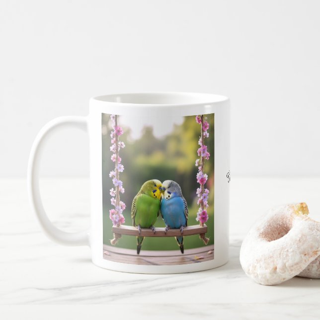 Taza De Café Cute Budgie Couple Snuggling Customized Name (Con donut)