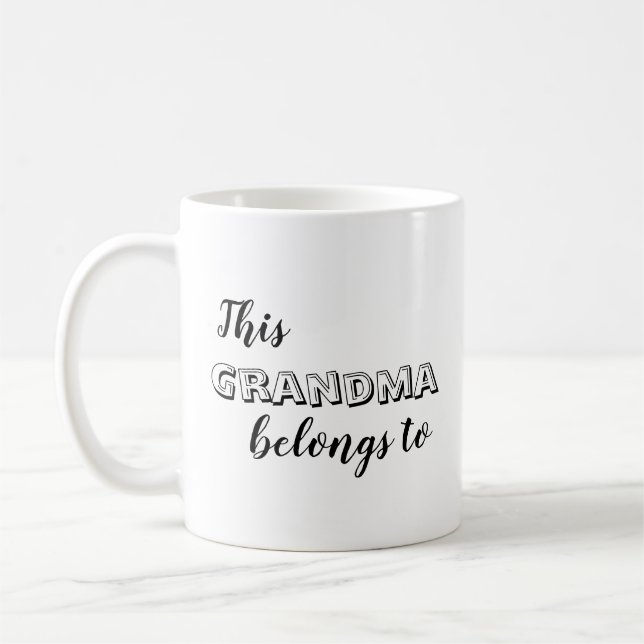 Taza De Café Cute esta abuela le pertenece a... Personalizado (Izquierda)