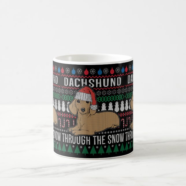 Taza De Café Dachshund A Través De La Nieve Navidades Fea (Centro)