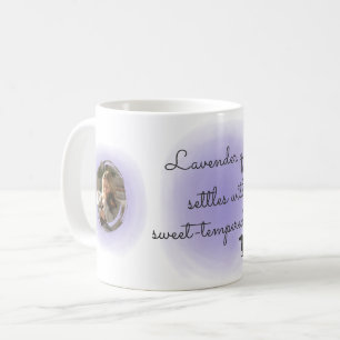 Taza De Café Dachshund de acuarela lavanda con nombre personali