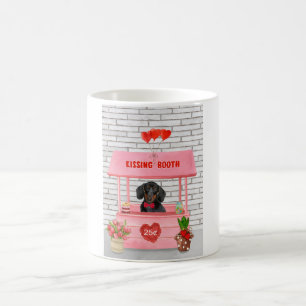 Taza De Café Dachshund Dog El día de San Valentín Kissing Booth