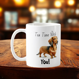Taza De Café Dachshund marrón personalizado 'Hora del té'