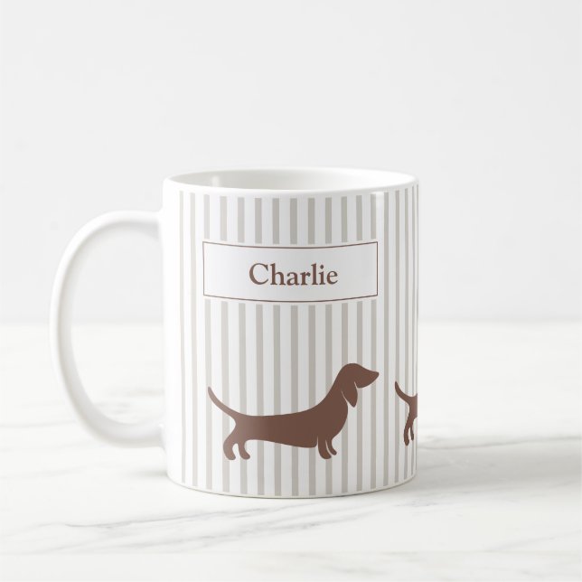 Taza De Café Dachshunds marrones en el nombre personalizado de  (Izquierda)
